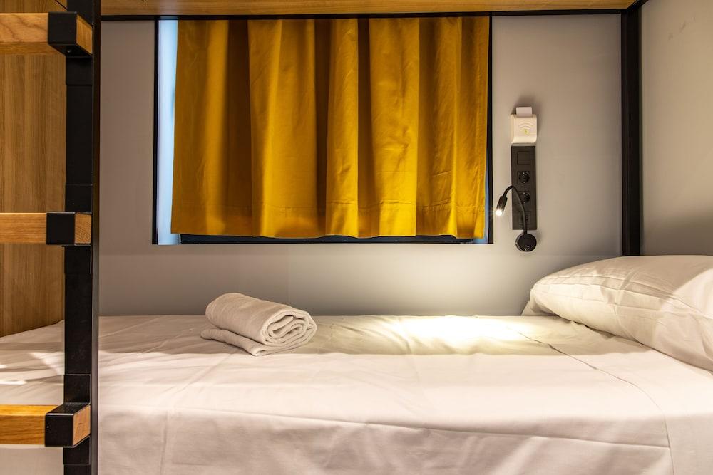 Petit Hostel