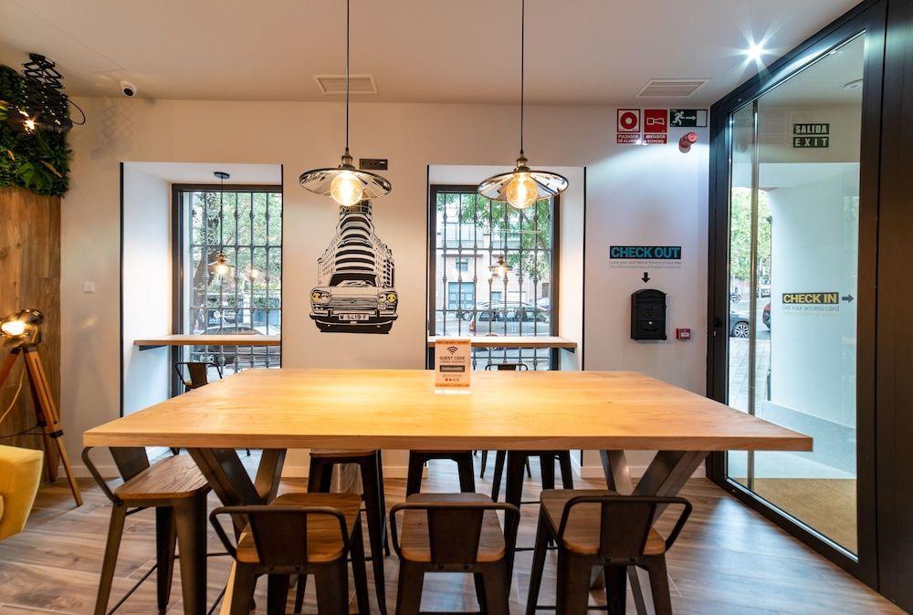 Petit Hostel