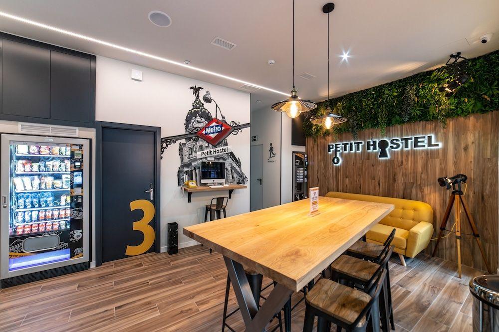 Petit Hostel