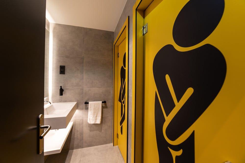 Petit Hostel