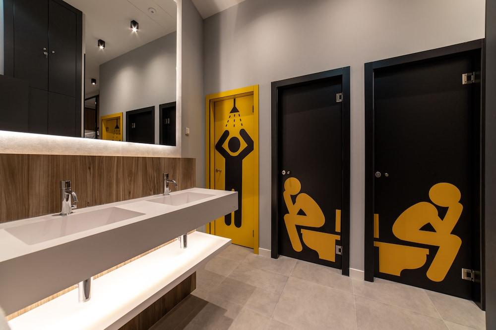 Petit Hostel