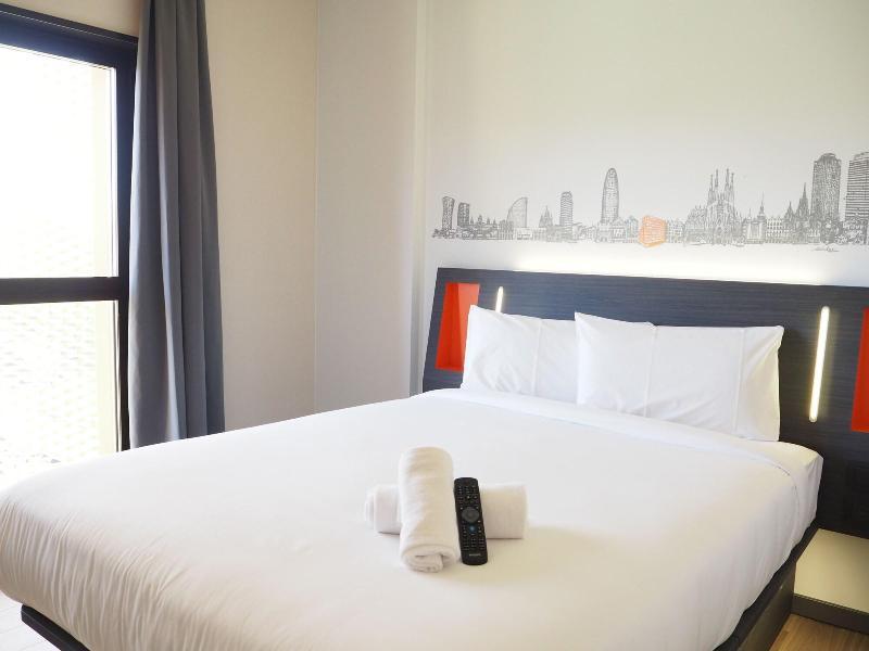 Easyhotel Barcelona Fira