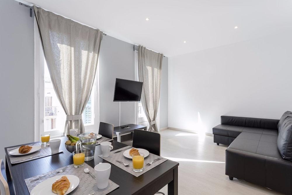 Bbarcelona Paris Flats