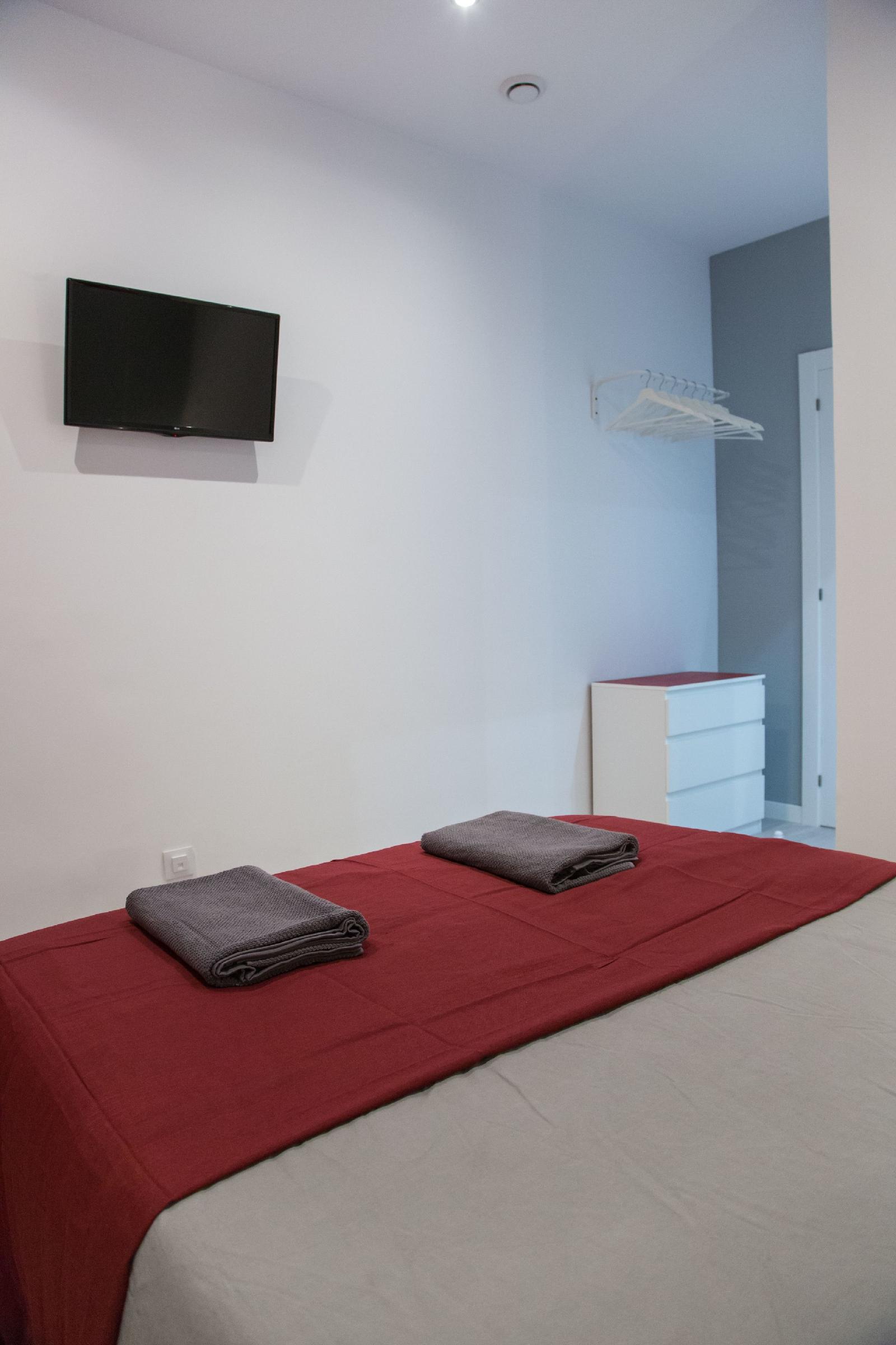 Barcelona Fira Basic