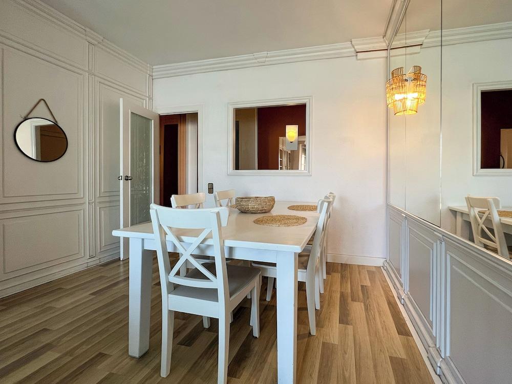Stay U-Nique Apartment Sardenya Ii