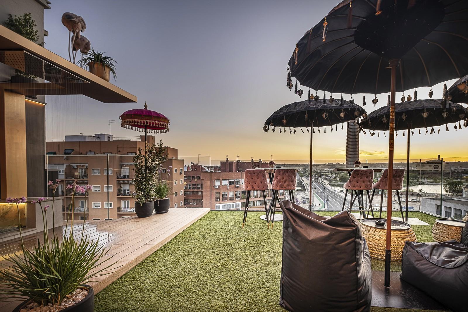 On Suites Sevilla Apartments