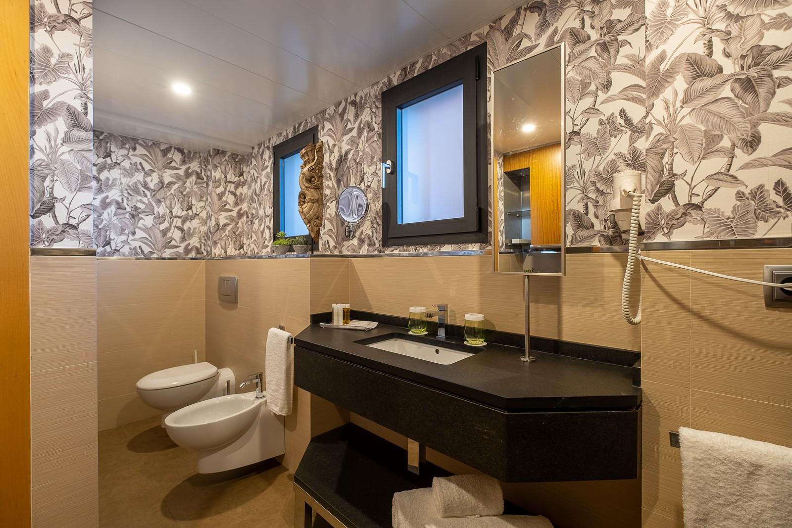 On Suites Sevilla Apartments