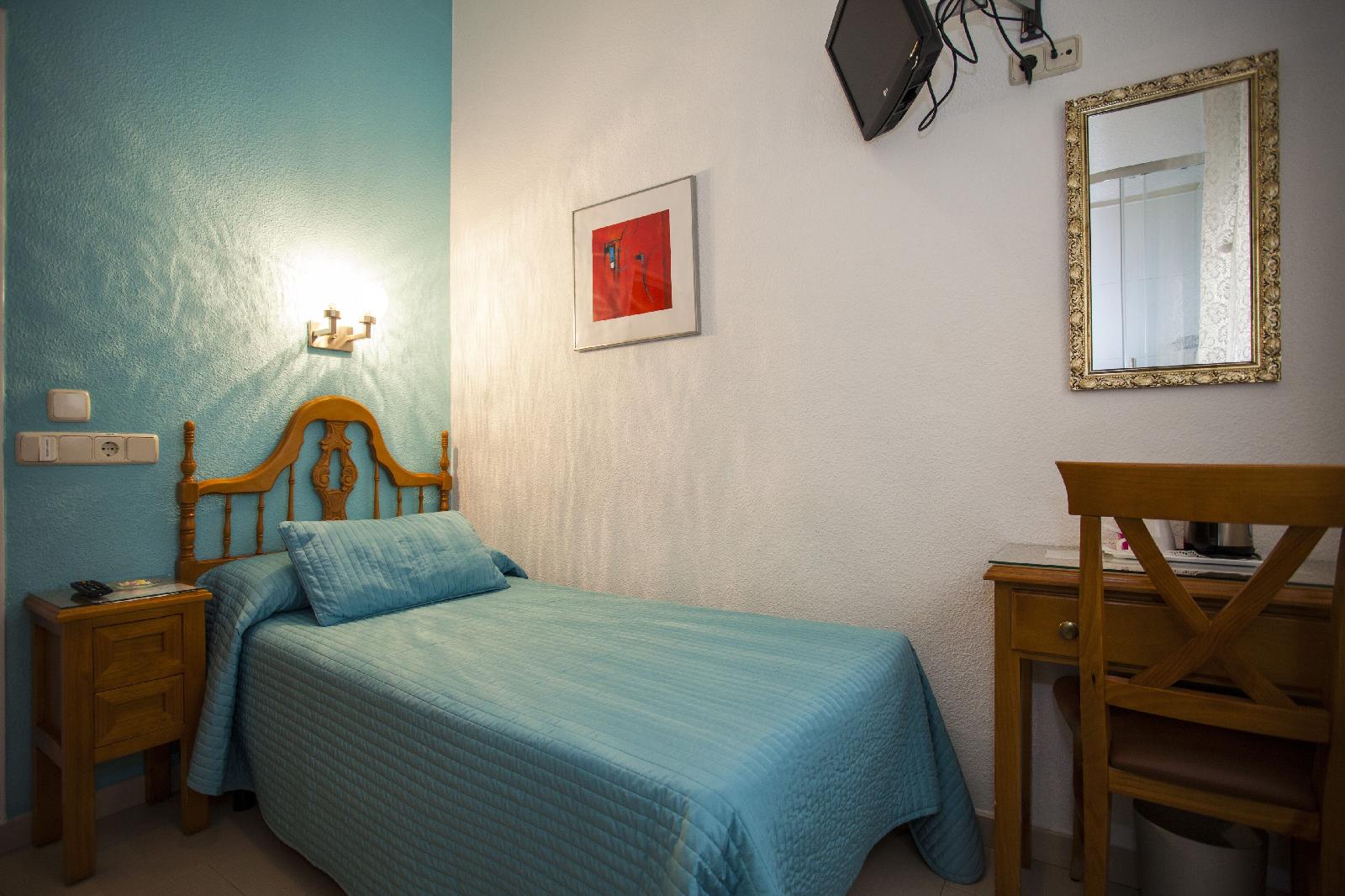 Ava Rooms