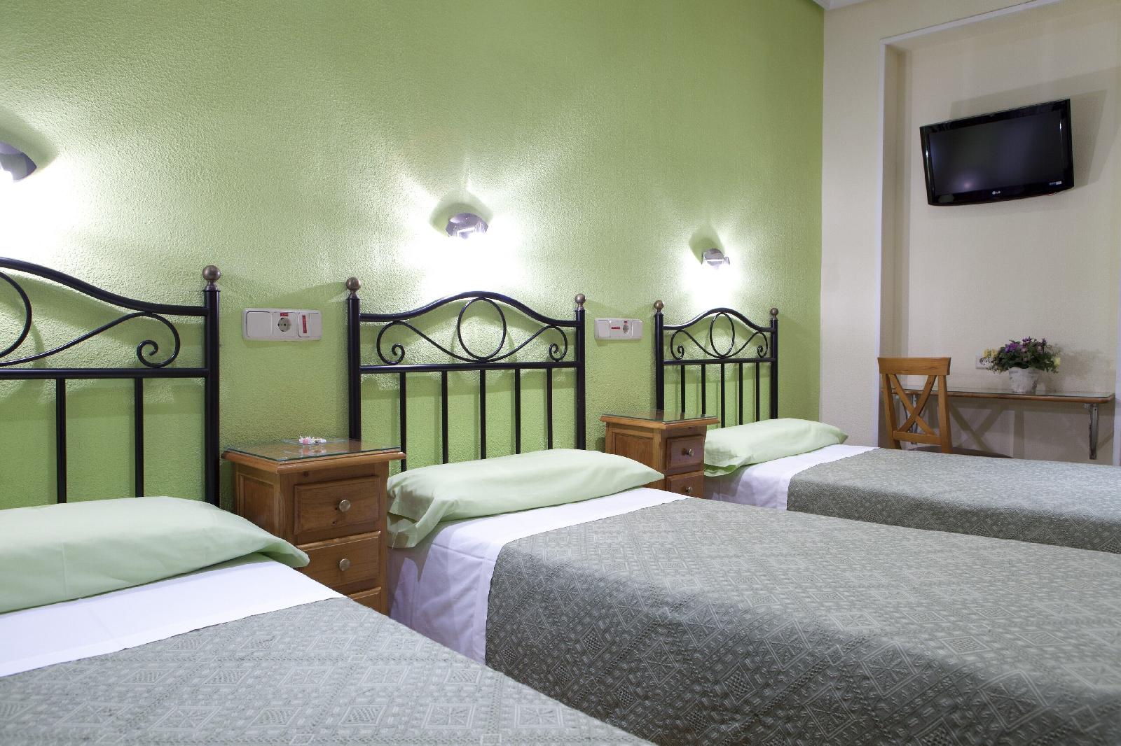 Ava Rooms