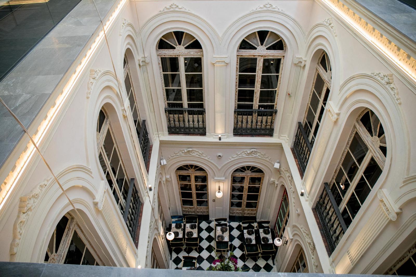 Hotel Lobby