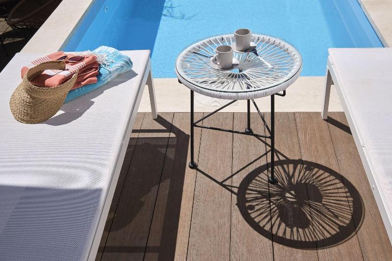 Sweet Sevilla Suites - Smart Hotel