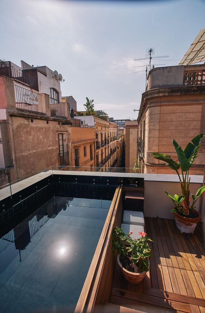Neri Hotel