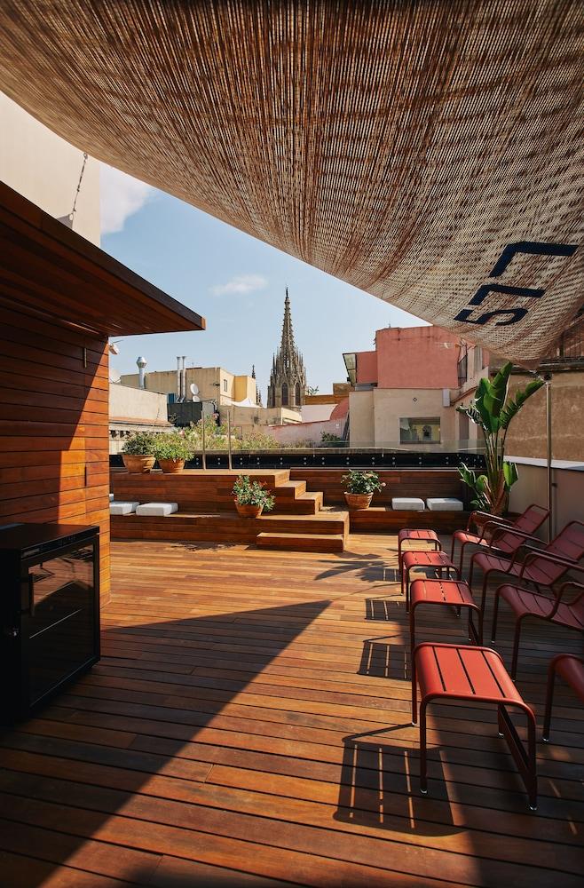 Neri Hotel