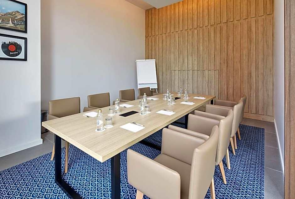 Hampton By Hilton Barcelona Fira Gran Via