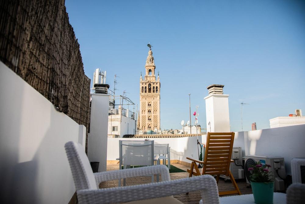 Abades Giralda View By Valcambre