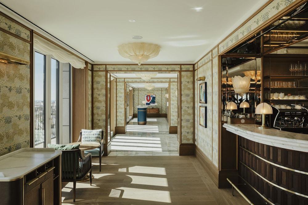 Four Seasons Hotel Madrid