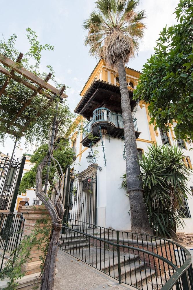 Suites Murillo Plaza Sta Cruz