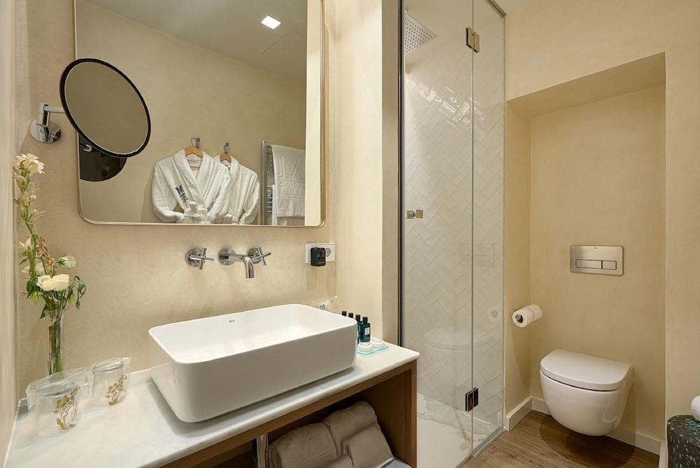 Suites Murillo Plaza Sta Cruz