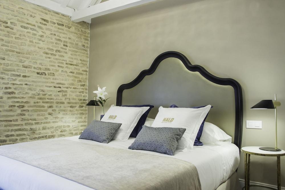 Halo Boutique Hotel