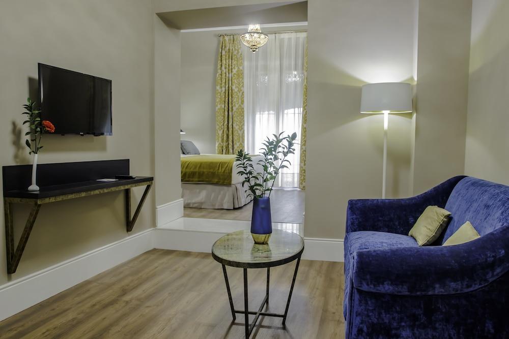 Halo Boutique Hotel