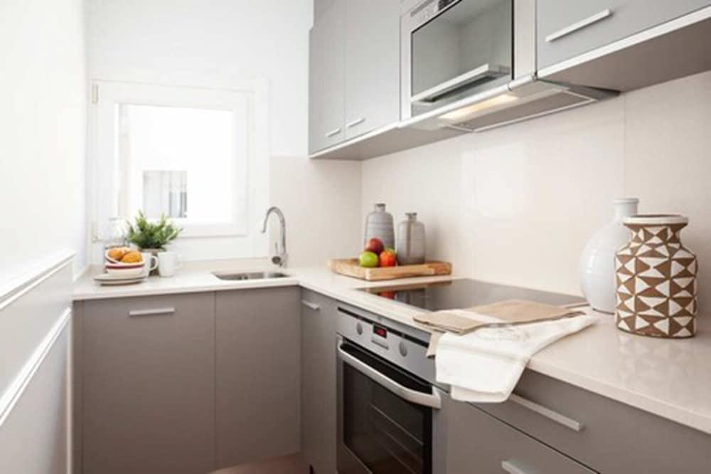 Enjoybcn Dali Apartments