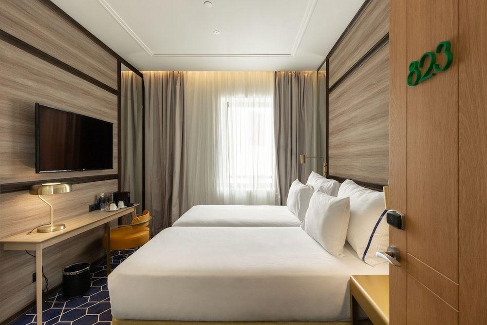 Pestana CR7 Gran Via   Madrid