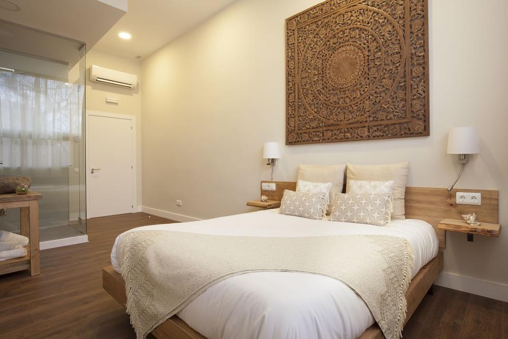 Hotel Radha