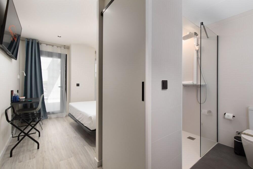 Arena Zone Hotel