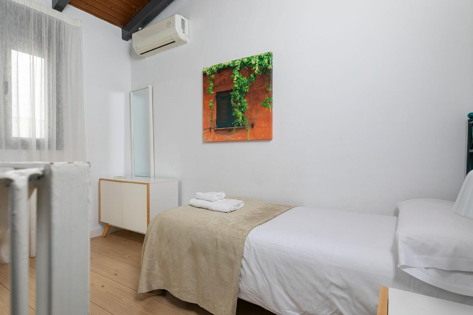Holiday Rentals Tempa Museo