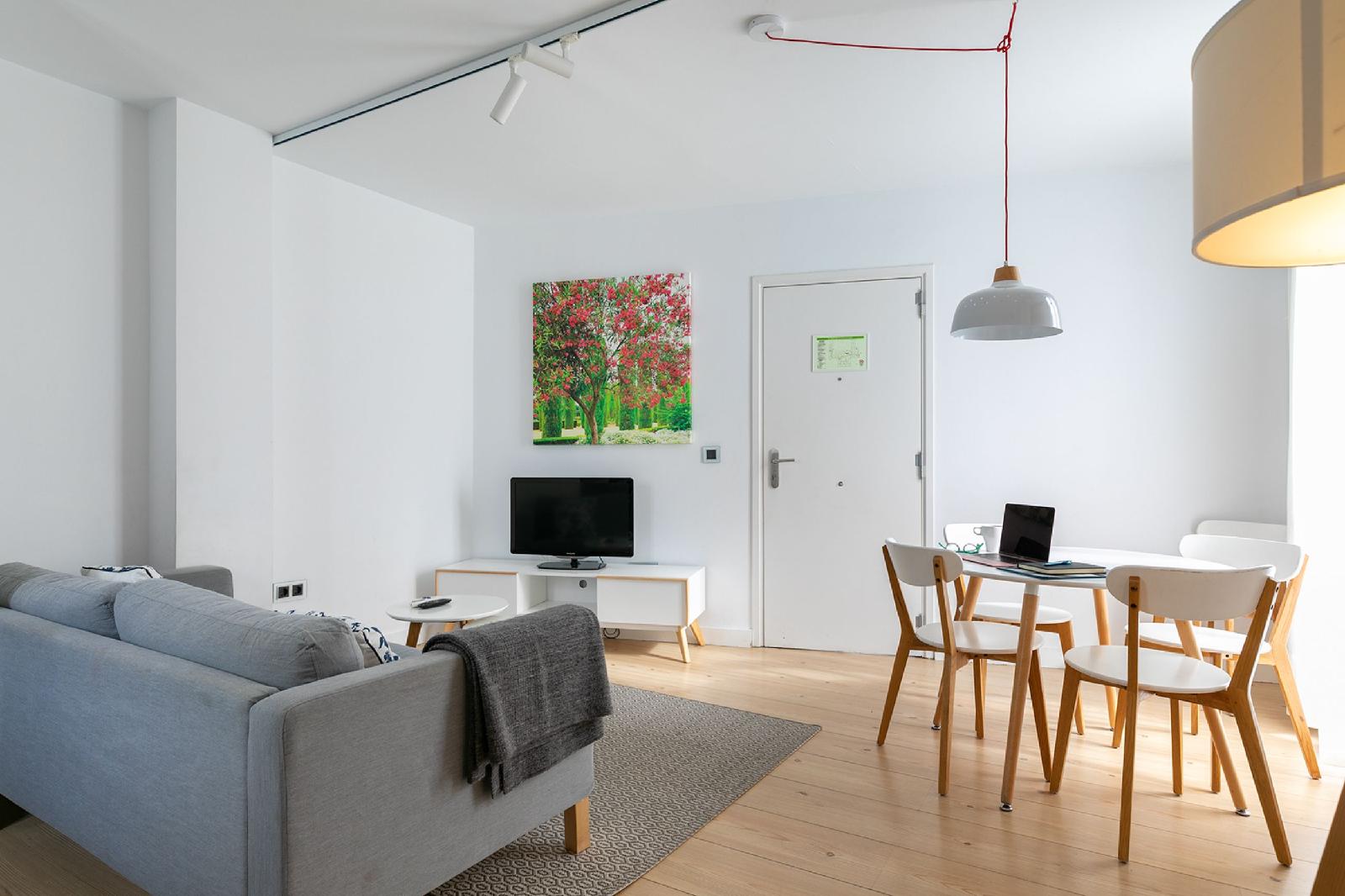 Holiday Rentals Tempa Museo