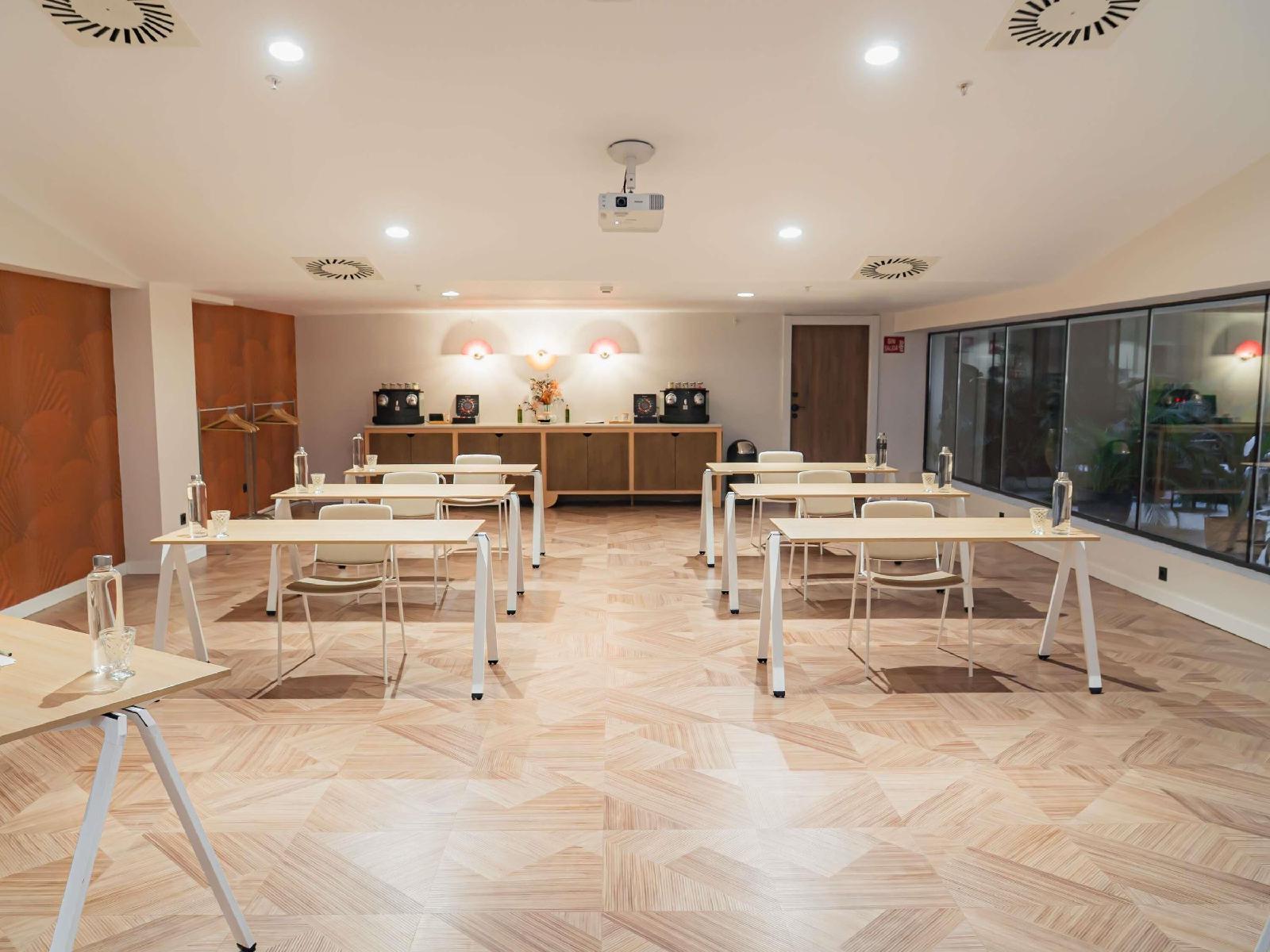 Ibis Styles Sevilla City Santa Justa