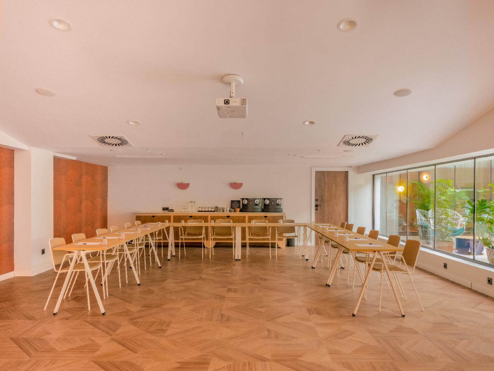 Ibis Styles Sevilla City Santa Justa
