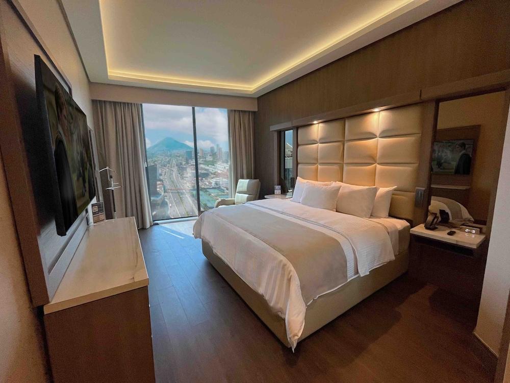 Hotel Safi Metropolitan