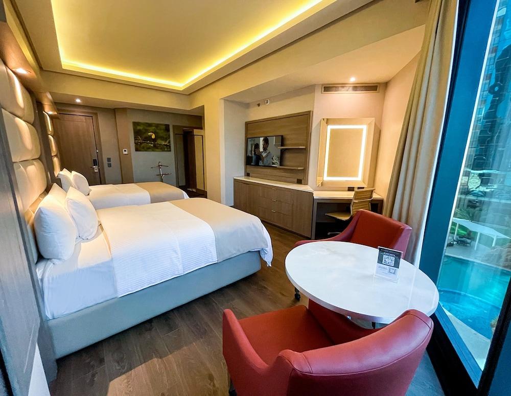 Hotel Safi Metropolitan