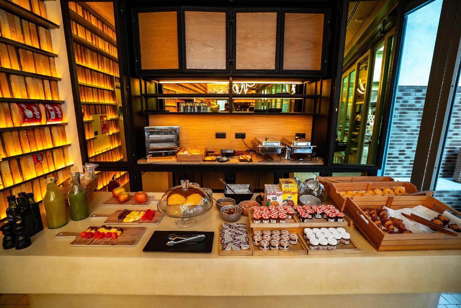 Akeah Hotel Gran Via