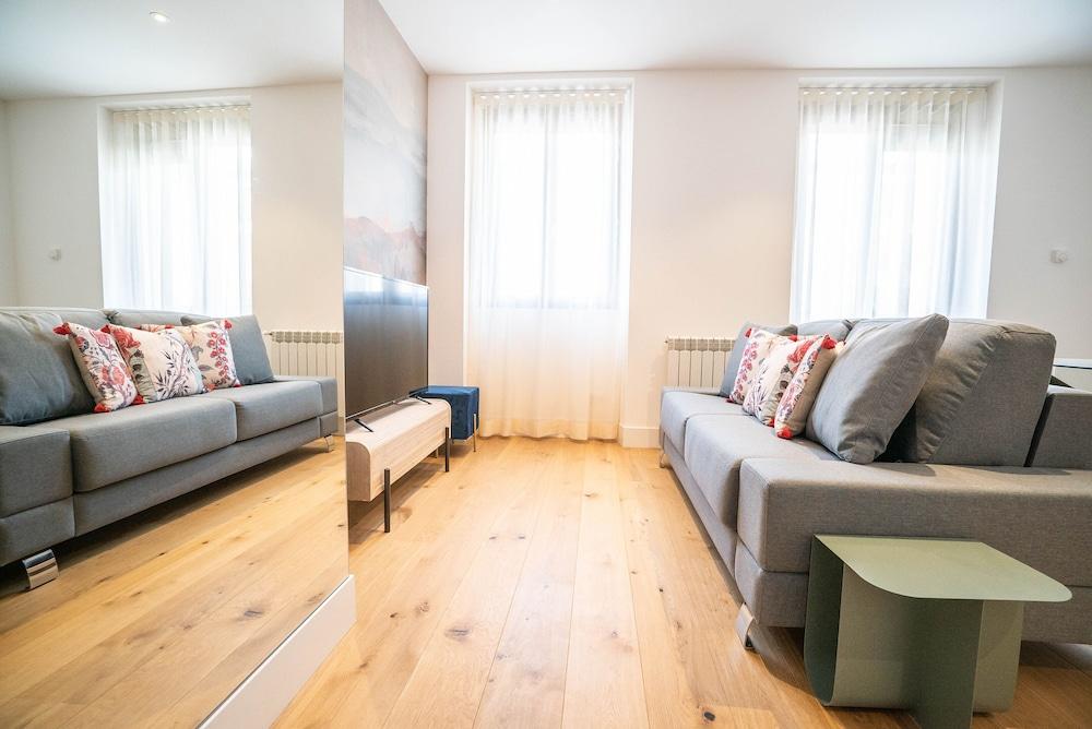 SmartRental Madrid Gran Vía Apartments