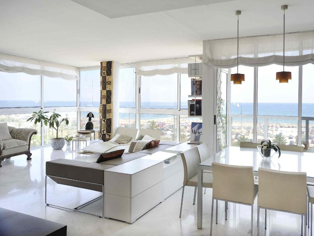 You Stylish Beach Apartments