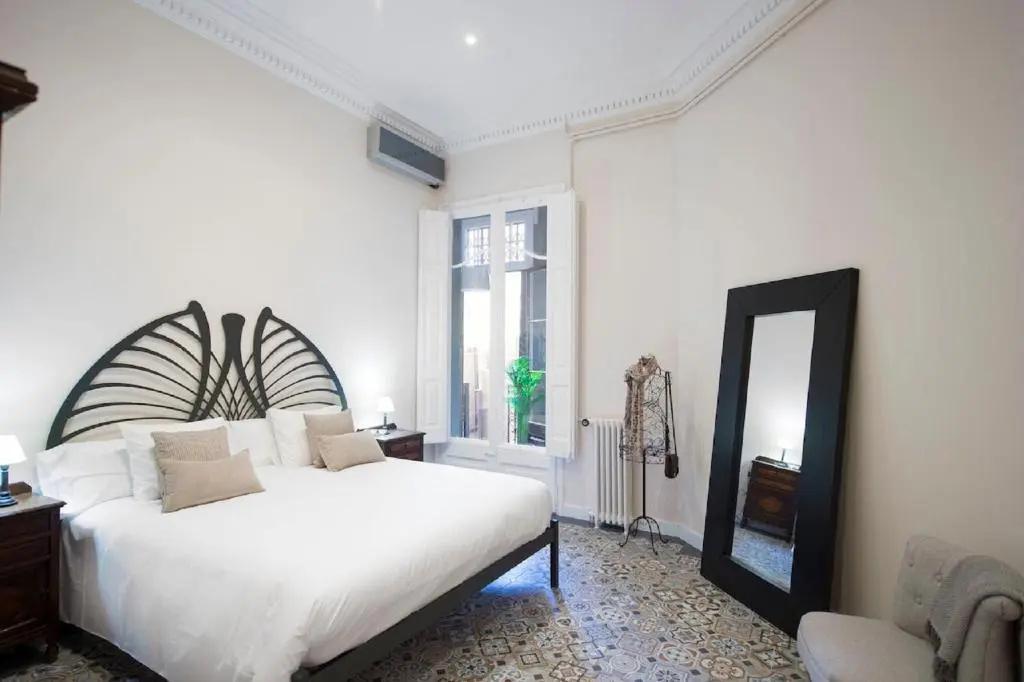 You Stylish Born Apartments