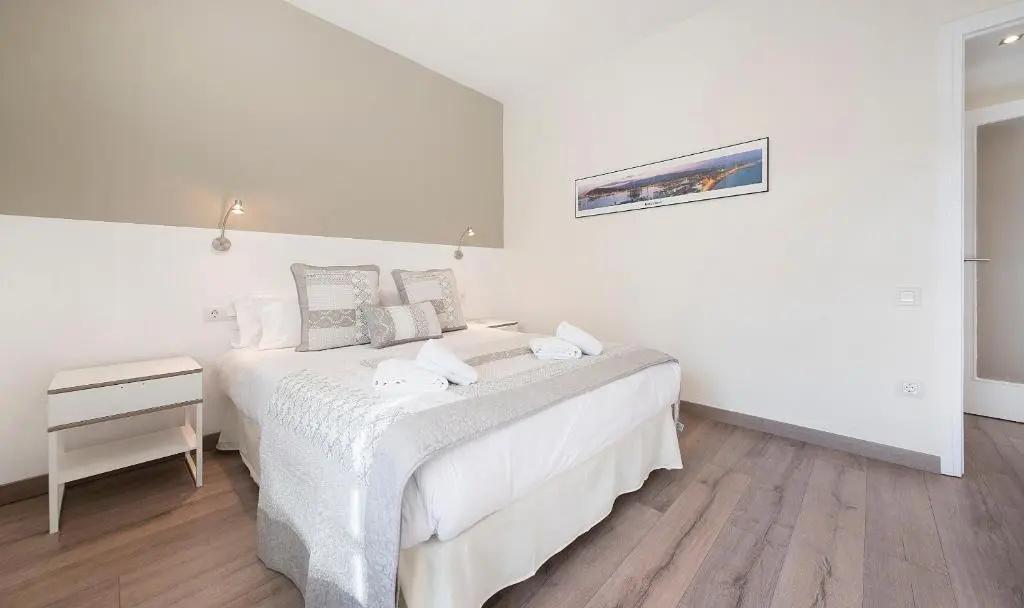 You Stylish Born Apartments