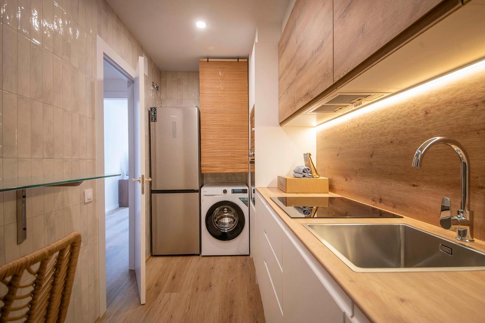 You Stylish Born Apartments