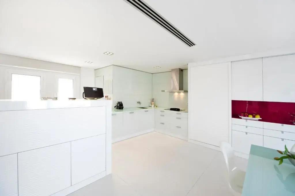 You Stylish Born Apartments