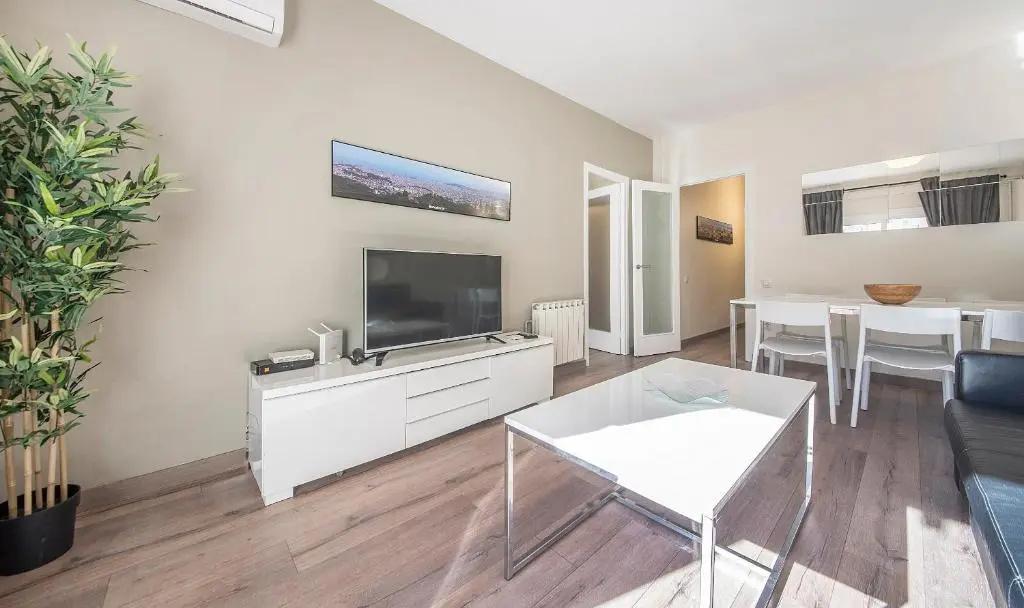 You Stylish Born Apartments
