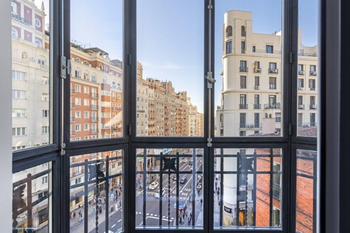 Ikonik Gran Via