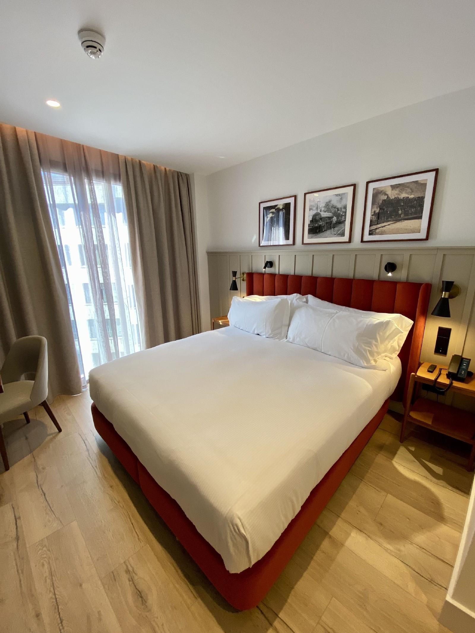 Via Sants Hotel Barcelona, Tapestry Collection By Hilton