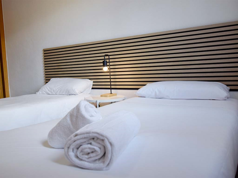 Apartamentos El Pilar Suites 3000
