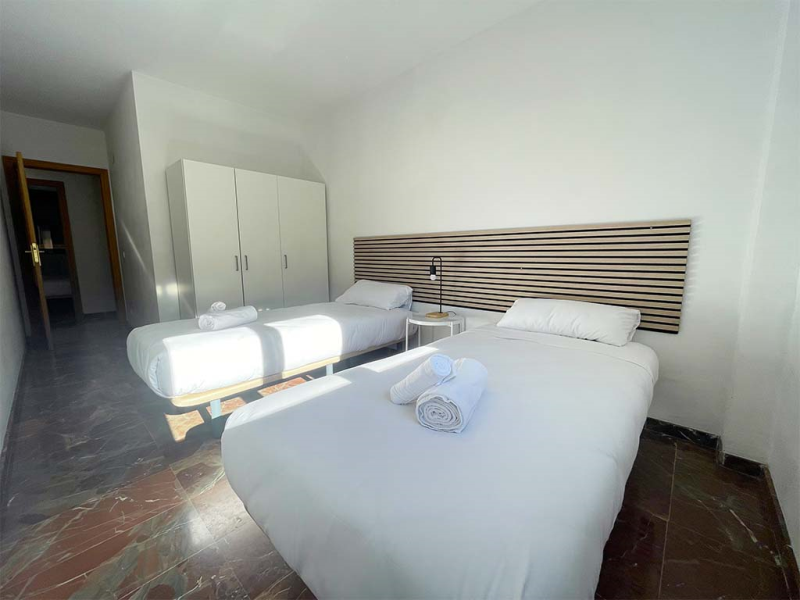 Apartamentos El Pilar Suites 3000