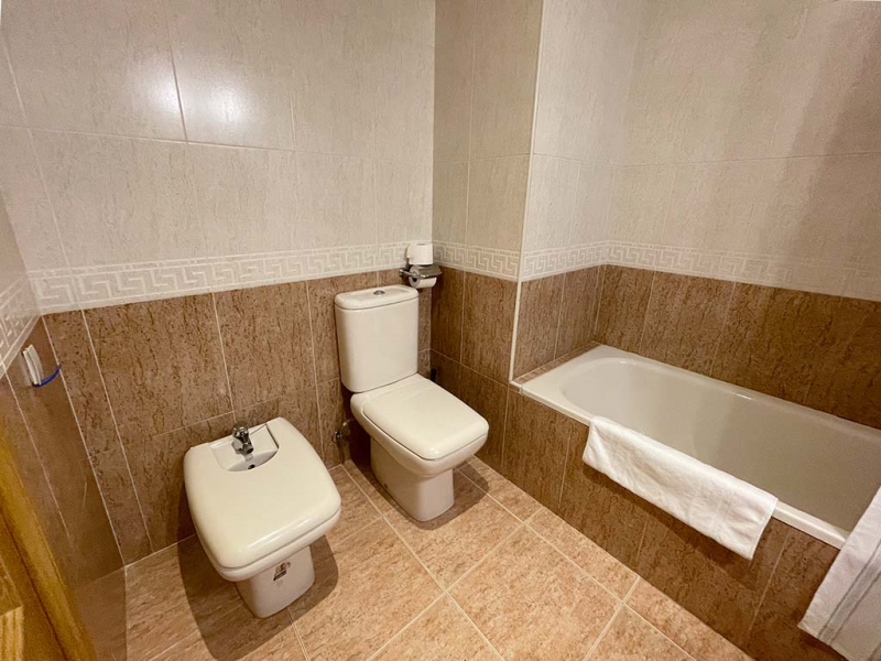 Apartamentos El Pilar Suites 3000