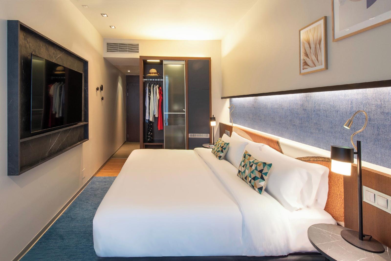 Crowne Plaza Madrid - Centre Retiro, An IHG Hotel