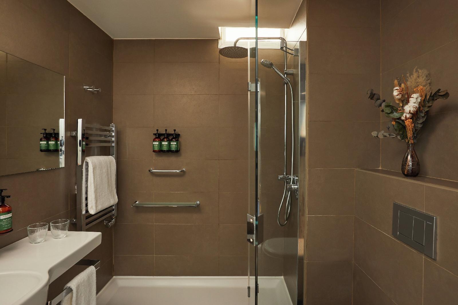 Crowne Plaza Madrid - Centre Retiro, An IHG Hotel