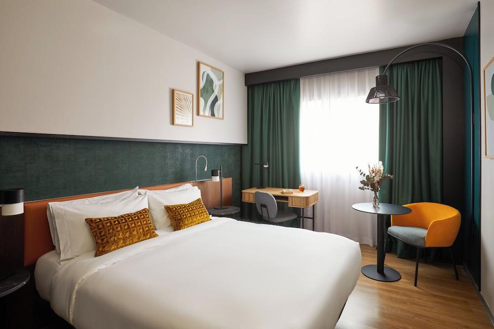 Crowne Plaza Madrid - Centre Retiro, An IHG Hotel